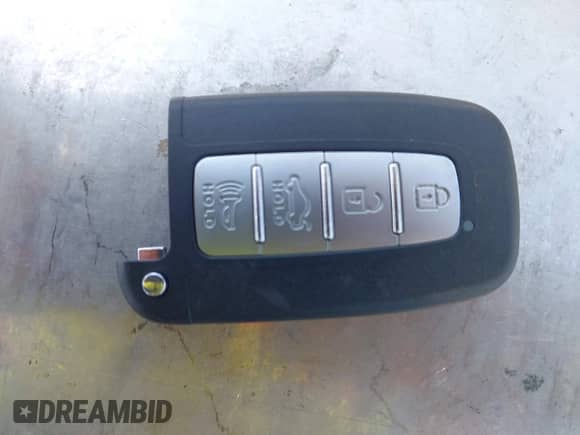 2012 Hyundai Elantra Limited с VIN KMHDH4AE5CU464938, выставлен на аукционе IAAI как лот 42572413 с пробегом 181 076 миль миль и . История ставок и продаж доступна на DreamBid. Изображение 11.