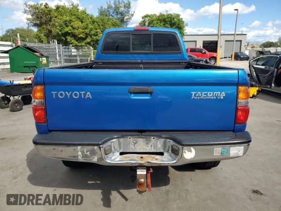 2004 Toyota Tacoma PreRunner with VIN 5TESN92N54Z340774, listed as a Copart auction lot 82484455 with 147,005 mi miles and Salvage title. Bid and sale history available at DreamBid. Image 6.