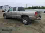 2002 GMC Sierra 1500 Denali z VIN 2GTFK69U321309689, wystawiony jako Copart lot #60267695 z przebiegiem 351 508 mil mil oraz Czysty tytuł • Clean title. Historia ofert i sprzedaży dostępna na DreamBid. Obrazek 2.