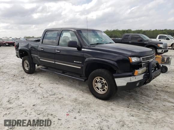 2006 Chevrolet Silverado 1500HD LT1 с VIN 1GCGC13UX6F134742, выставлен на аукционе Copart как лот 51256025 с пробегом 176 715 миль миль и Списание • Salvage title. История ставок и продаж доступна на DreamBid. Изображение 4.
