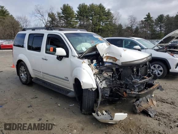 2008 Nissan Pathfinder SE с VIN 5N1BR18B68C619525, выставлен на аукционе Copart как лот 49797885 с пробегом Не указан миль и Чистый • Clean title. История ставок и продаж доступна на DreamBid. Изображение 4.