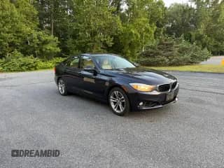 2015 BMW 3 Series 328i Gran Turismo xDrive с VIN WBA3X5C56FD562027, выставлен на аукционе Copart как лот 68791415 с пробегом 98 565 миль миль и Чистый • Clean title. История ставок и продаж доступна на DreamBid. Изображение 1.