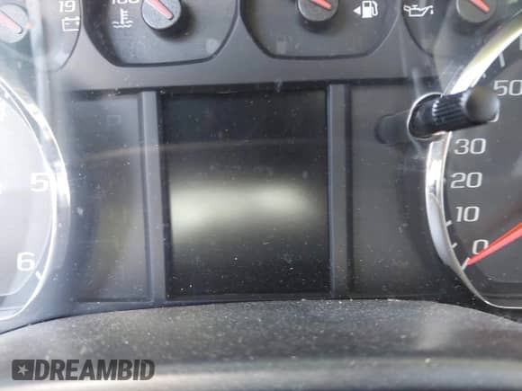 2017 Chevrolet Silverado 1500 Custom z VIN 1GCRCPEC7HZ308137, wystawiony jako IAAI lot #43345507 z przebiegiem Nie podano mil oraz . Historia ofert i sprzedaży dostępna na DreamBid. Obrazek 15.