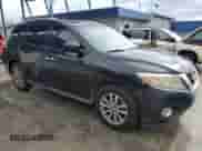 2016 Nissan Pathfinder S с VIN 5N1AR2MN5GC601050, выставлен на аукционе Copart как лот 80960785 с пробегом 149 699 миль миль и Чистый • Clean title. История ставок и продаж доступна на DreamBid. Изображение 4.