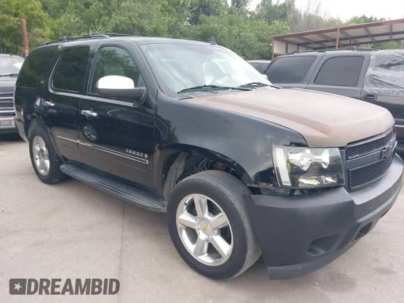 2009 Chevrolet Tahoe LTZ с VIN 1GNFC33J09R184315, выставлен на аукционе IAAI как лот 42656000 с пробегом 216 835 миль миль и . История ставок и продаж доступна на DreamBid. Изображение 1.