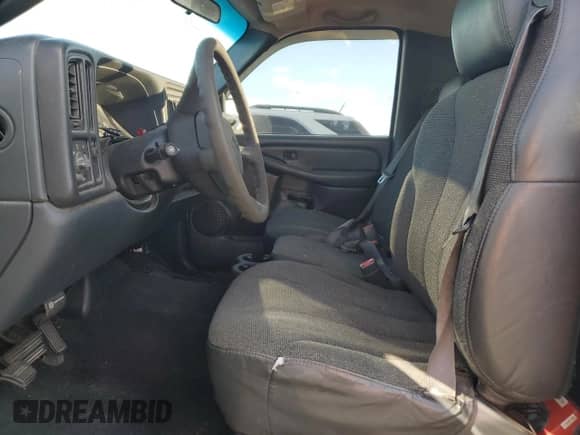 2002 Chevrolet Silverado 1500 с VIN 1GCEC14V12Z187613, выставлен на аукционе Copart как лот 89527965 с пробегом Не указан миль и Списание • Salvage title. История ставок и продаж доступна на DreamBid. Изображение 7.