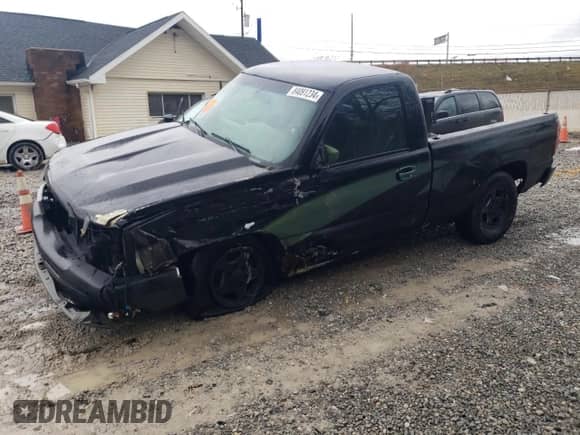 2003 Chevrolet Silverado 1500 LS z VIN 1GCEK14T73Z202568, wystawiony jako Copart lot #84091234 z przebiegiem Nie podano mil oraz Szkoda całkowita • Salvage title. Historia ofert i sprzedaży dostępna na DreamBid. Obrazek 1.