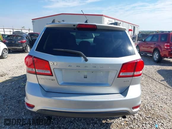 2014 Dodge Journey SXT with VIN 3C4PDCBB3ET112742, listed as a IAAI auction lot 43420445 with 113,538 mi miles and . Bid and sale history available at DreamBid. Image 17.