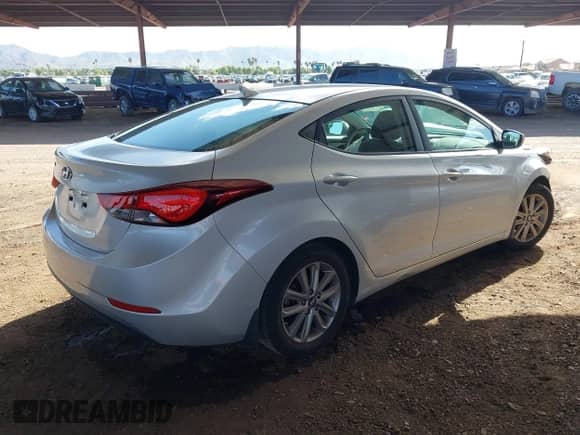 2015 Hyundai Elantra SE с VIN 5NPDH4AE6FH587070, выставлен на аукционе IAAI как лот 43470363 с пробегом 65 503 миль миль и . История ставок и продаж доступна на DreamBid. Изображение 4.