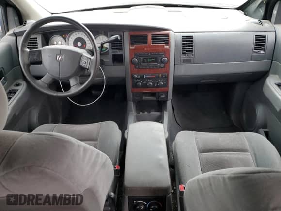 2006 Dodge Durango SLT с VIN 1D4HD48N66F182388, выставлен на аукционе Copart как лот 65646395 с пробегом 177 968 миль миль и Списание • Salvage title. История ставок и продаж доступна на DreamBid. Изображение 8.