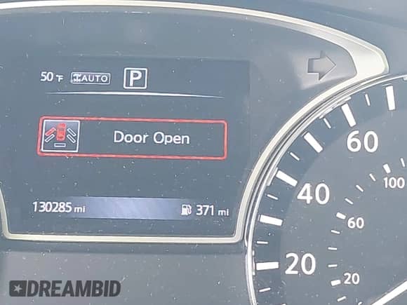 2016 Nissan Pathfinder Platinum with VIN 5N1AR2MM8GC644918, listed as a IAAI auction lot 41937391 with 130,285 mi miles and . Bid and sale history available at DreamBid. Image 16.