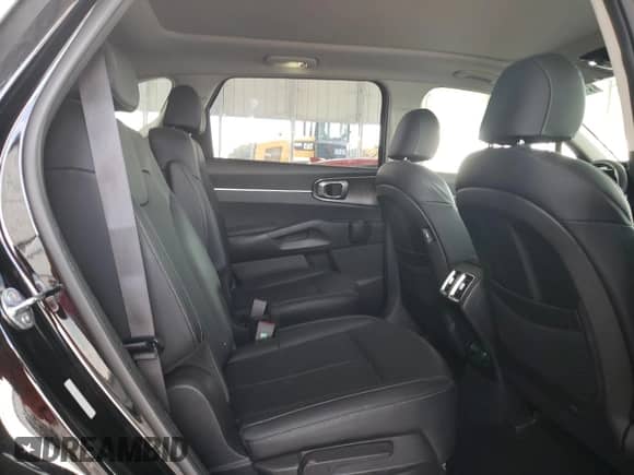 2024 Kia Sorento EX with VIN KNDRHDLGXR5247719, listed as a Copart auction lot 62194695 with 30,173 mi miles and Salvage title. Bid and sale history available at DreamBid. Image 11.