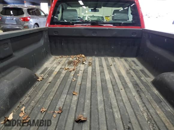 2014 Chevrolet Silverado 1500 Work Truck z VIN 1GCNKPEH8EZ321956, wystawiony jako Copart lot #90006375 z przebiegiem 79 019 mil mil oraz Czysty tytuł • Clean title. Historia ofert i sprzedaży dostępna na DreamBid. Obrazek 10.