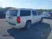 2009 Cadillac Escalade ESV with VIN 1GYFK26269R263525, listed as a IAAI auction lot 42274557 with 135,140 mi miles and . Bid and sale history available at DreamBid. Image 4.