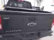 2017 Chevrolet Silverado 1500 LTZ z VIN 3GCUKSEJ3HG382718, wystawiony jako IAAI lot #41426789 z przebiegiem 145 620 mil mil oraz . Historia ofert i sprzedaży dostępna na DreamBid. Obrazek 16.