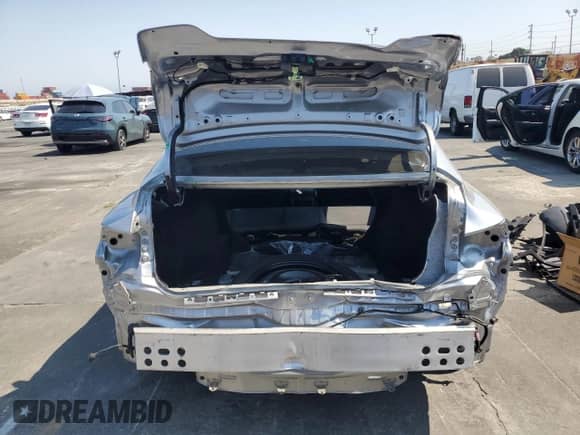 2022 Lexus IS 300 z VIN JTHAA1D26N5119540, wystawiony jako Copart lot #64757845 z przebiegiem 49 182 mil mil oraz Szkoda całkowita • Salvage title. Historia ofert i sprzedaży dostępna na DreamBid. Obrazek 6.