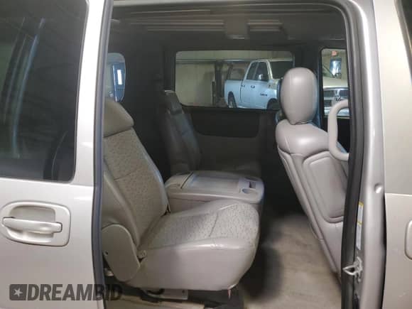 2006 Chevrolet Uplander 3LT with VIN 1GNDV33L56D128723, listed as a Copart auction lot 71594395 with 136,160 mi miles and Salvage title. Bid and sale history available at DreamBid. Image 11.