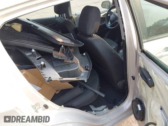 2018 Chevrolet Spark LT с VIN KL8CD6SA0JC441470, выставлен на аукционе IAAI как лот 43143605 с пробегом 57 208 миль миль и . История ставок и продаж доступна на DreamBid. Изображение 8.