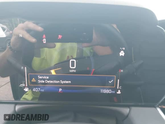 2024 Chevrolet TrailBlazer ACTIV with VIN KL79MVSL4RB132807, listed as a IAAI auction lot 42451386 with 11,980 mi miles and . Bid and sale history available at DreamBid. Image 7.