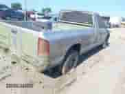 2002 Dodge 1500 z VIN 1D7HA16N92J140396, wystawiony jako IAAI lot #42543790 z przebiegiem 153 239 mil mil oraz . Historia ofert i sprzedaży dostępna na DreamBid. Obrazek 4.