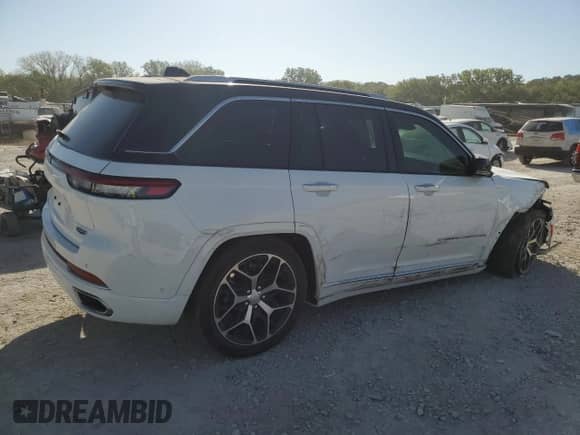 2022 Jeep Grand Cherokee Summit Reserve z VIN 1C4RJHEG8N8609421, wystawiony jako Copart lot #73319014 z przebiegiem Nie podano mil oraz Szkoda całkowita • Salvage title. Historia ofert i sprzedaży dostępna na DreamBid. Obrazek 3.