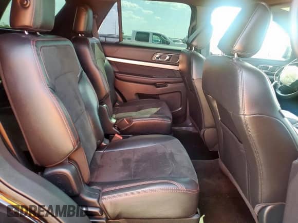 2018 Ford Explorer XLT z VIN 1FM5K7DH8JGB88862, wystawiony jako Copart lot #84209385 z przebiegiem 80 801 mil mil oraz Szkoda całkowita • Salvage title. Historia ofert i sprzedaży dostępna na DreamBid. Obrazek 11.