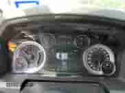 2015 Ram 1500 Big Horn z VIN 1C6RR6LTXFS566614, wystawiony jako Copart lot #70064065 z przebiegiem 93 515 mil mil oraz Czysty tytuł • Clean title. Historia ofert i sprzedaży dostępna na DreamBid. Obrazek 9.