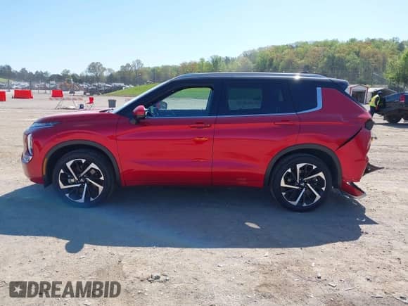 2023 Mitsubishi Outlander SEL with VIN JA4J4VA89PZ044086, listed as a IAAI auction lot 41999092 with 39,617 mi miles and . Bid and sale history available at DreamBid. Image 14.