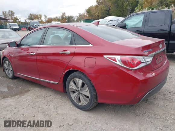 2014 Hyundai Sonata с VIN KMHEC4A4XEA104207, выставлен на аукционе IAAI как лот 43570735 с пробегом 134 075 миль миль и . История ставок и продаж доступна на DreamBid. Изображение 13.