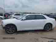 2015 Chrysler 300 S with VIN 2C3CCABG5FH908781, listed as a IAAI auction lot 42770331 with 161,971 mi miles and . Bid and sale history available at DreamBid. Image 15.