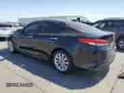 2016 Kia Optima EX с VIN 5XXGU4L34GG057892, выставлен на аукционе Copart как лот 63485165 с пробегом 135 223 миль миль и Списание • Salvage title. История ставок и продаж доступна на DreamBid. Изображение 2.