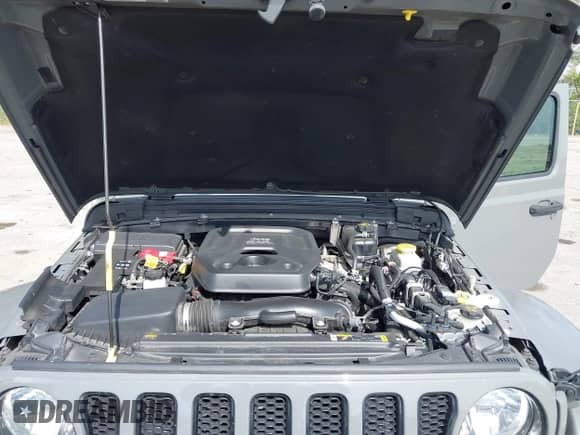 2021 Jeep Wrangler Unlimited Sahara Altitude z VIN 1C4HJXENXMW610004, wystawiony jako IAAI lot #41434506 z przebiegiem 27 726 mil mil oraz . Historia ofert i sprzedaży dostępna na DreamBid. Obrazek 10.