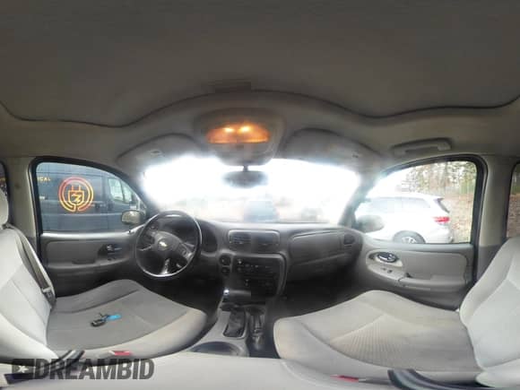 2007 Chevrolet TrailBlazer LT с VIN 1GNDT13S372185534, выставлен на аукционе IAAI как лот 42007147 с пробегом 185 064 миль миль и . История ставок и продаж доступна на DreamBid. Изображение 19.