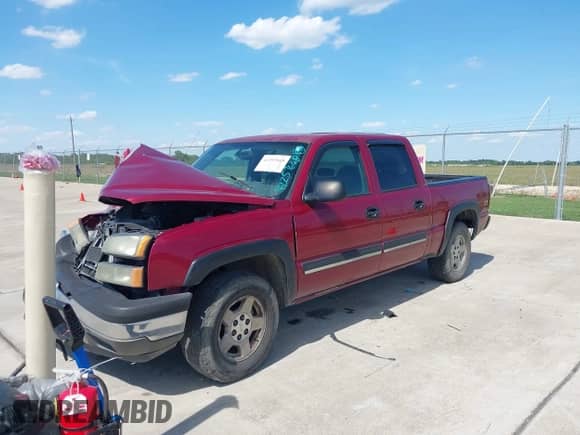 2005 Chevrolet Silverado 1500 Z71 с VIN 2GCEK13T551143145, выставлен на аукционе IAAI как лот 42257668 с пробегом 181 147 миль миль и . История ставок и продаж доступна на DreamBid. Изображение 22.