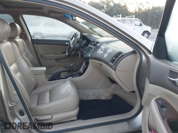 2007 Honda Accord EX-L with VIN 1HGCM56807A045795, listed as a IAAI auction lot 43508020 with 192,718 mi miles and . Bid and sale history available at DreamBid. Image 5.