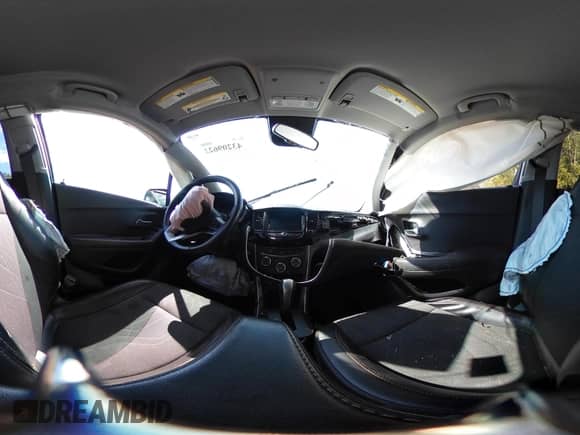 2021 Chevrolet Trax LT с VIN KL7CJPSB5MB303803, выставлен на аукционе IAAI как лот 43209622 с пробегом Не указан миль и . История ставок и продаж доступна на DreamBid. Изображение 22.