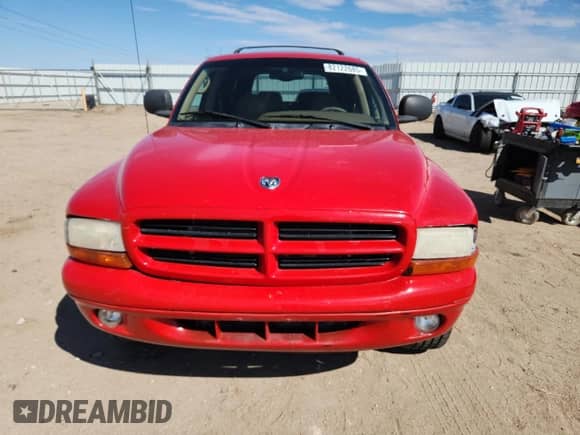 2000 Dodge Durango with VIN 1B4HS28Z9YF104374, listed as a Copart auction lot 82122685 with 190,441 mi miles and Salvage title. Bid and sale history available at DreamBid. Image 5.