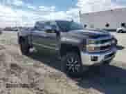 2015 Chevrolet Silverado 3500HD LTZ с VIN 1GC4K0C89FF618128, выставлен на аукционе Copart как лот 81877625 с пробегом 144 144 миль миль и Списание • Salvage title. История ставок и продаж доступна на DreamBid. Изображение 4.