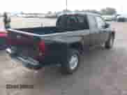 2005 Chevrolet Colorado LS Z71 with VIN 1GCDT196358225513, listed as a IAAI auction lot 42923433 with 148,222 mi miles and . Bid and sale history available at DreamBid. Image 4.