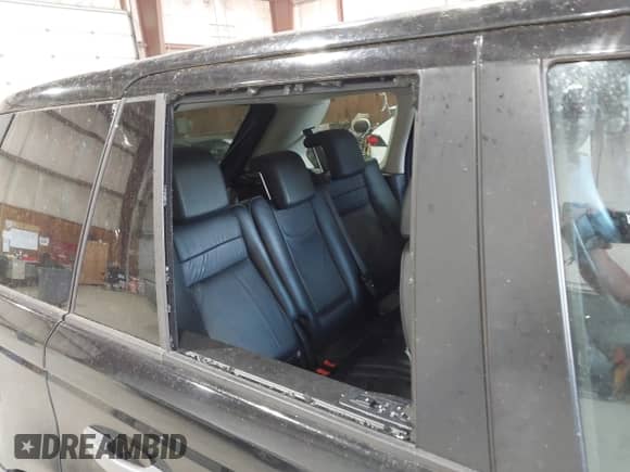 2008 Land Rover Range Rover Sport SC with VIN SALSH23458A121410, listed as a IAAI auction lot 42388011 with 101,101 mi miles and . Bid and sale history available at DreamBid. Image 13.