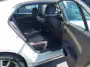 2012 Chevrolet Malibu LTZ 1LZ z VIN 1G1ZE5E08CF169093, wystawiony jako IAAI lot #43257031 z przebiegiem 41 428 mil mil oraz . Historia ofert i sprzedaży dostępna na DreamBid. Obrazek 8.