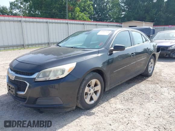 2015 Chevrolet Malibu LS z VIN 1G11A5SL5FF290451, wystawiony jako IAAI lot #42607530 z przebiegiem 130 962 mil mil oraz . Historia ofert i sprzedaży dostępna na DreamBid. Obrazek 2.