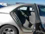 2016 Chevrolet Malibu LS с VIN 1G11A5SA2GF129880, выставлен на аукционе IAAI как лот 43421261 с пробегом 174 806 миль миль и . История ставок и продаж доступна на DreamBid. Изображение 8.