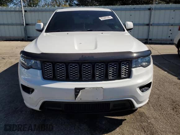 2018 Jeep Grand Cherokee Altitude z VIN 1C4RJFAG1JC211176, wystawiony jako Copart lot #85386285 z przebiegiem 108 565 mil mil oraz Szkoda całkowita • Salvage title. Historia ofert i sprzedaży dostępna na DreamBid. Obrazek 5.