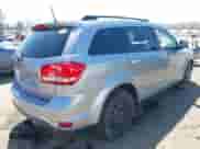 2019 Dodge Journey SE with VIN 3C4PDCBG0KT798004, listed as a IAAI auction lot 43012657 with 74,633 mi miles and . Bid and sale history available at DreamBid. Image 4.