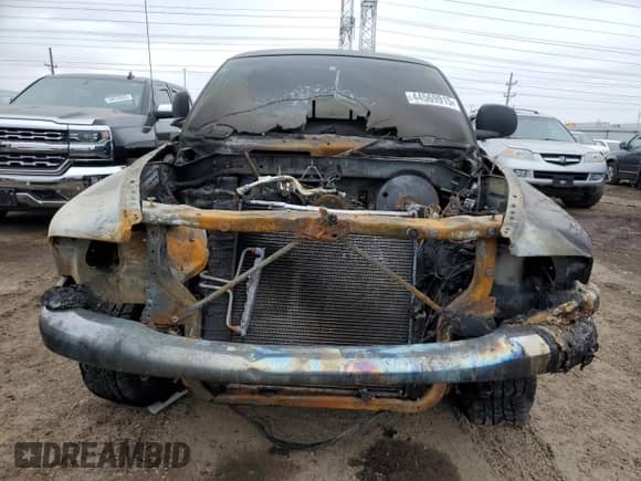 1998 Dodge Dakota SLT z VIN 1B7GG22Y0WS663798, wystawiony jako Copart lot #44569915 z przebiegiem Nie podano mil oraz Szkoda całkowita • Salvage title. Historia ofert i sprzedaży dostępna na DreamBid. Obrazek 5.