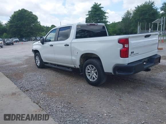 2021 Chevrolet Silverado 1500 Work Truck z VIN 3GCUYAEF9MG208330, wystawiony jako IAAI lot #42469107 z przebiegiem 74 467 mil mil oraz . Historia ofert i sprzedaży dostępna na DreamBid. Obrazek 3.