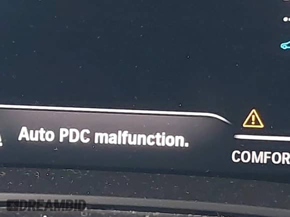 2020 BMW 5 Series с VIN WBAJB1C03LCE25568, выставлен на аукционе IAAI как лот 41401673 с пробегом 54 057 миль миль и . История ставок и продаж доступна на DreamBid. Изображение 17.