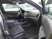 2016 Hyundai Tucson Limited z VIN KM8J33A23GU089722, wystawiony jako IAAI lot #43031466 z przebiegiem 124 956 mil mil oraz . Historia ofert i sprzedaży dostępna na DreamBid. Obrazek 5.