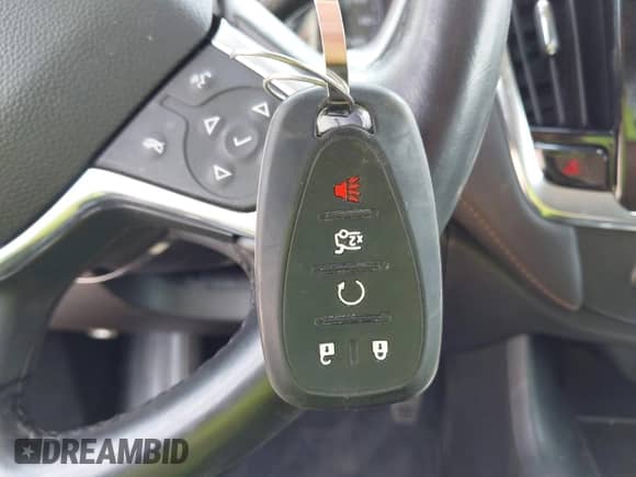 2021 Chevrolet Traverse LT Cloth z VIN 1GNERGKW5MJ124858, wystawiony jako IAAI lot #42960251 z przebiegiem 89 527 mil mil oraz . Historia ofert i sprzedaży dostępna na DreamBid. Obrazek 11.